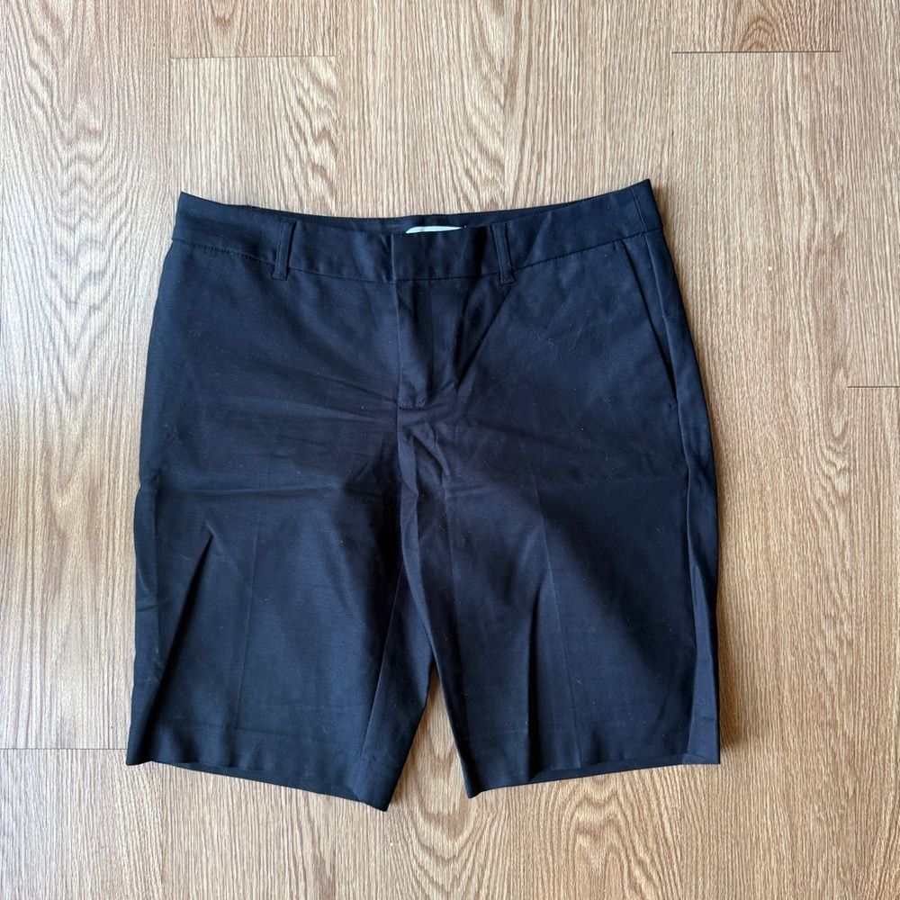Liz Claiborne Black Bermuda Shorts Classic Tailored Design
